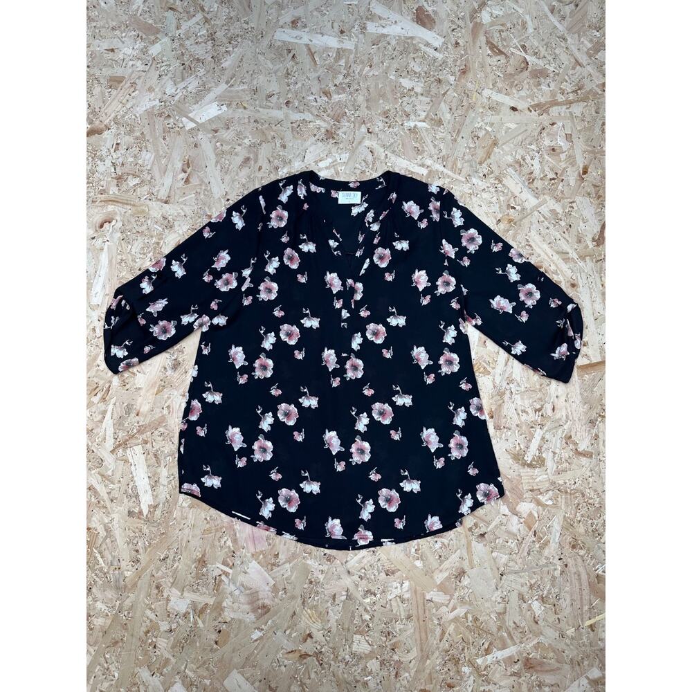 Sienna Sky Women’s Black 3/4 Sleeve Floral Graphic Sz L